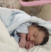 【南京试管费用】恭喜王女士喜得小棉袄一枚 凌晨4.48分出生6.4斤